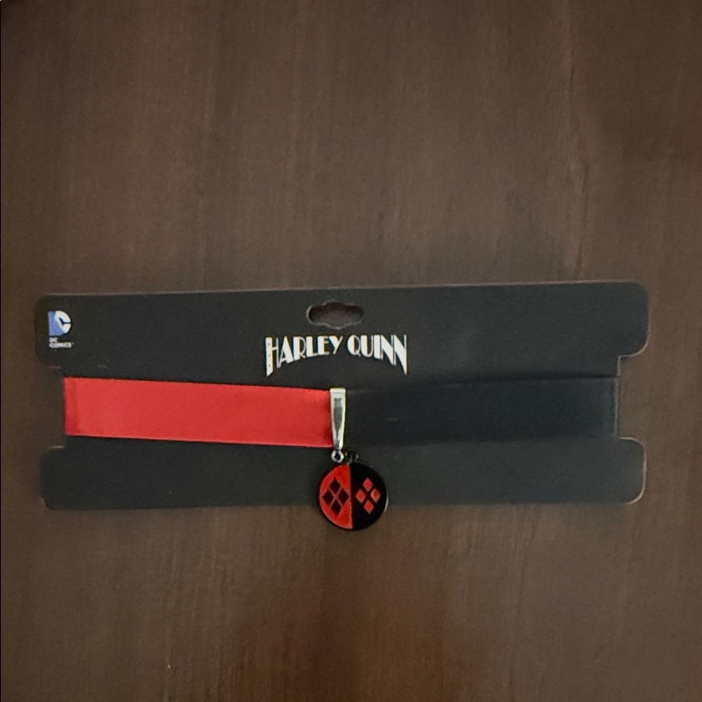 Bioworld Harley Quinn Red and Black Choker Necklace